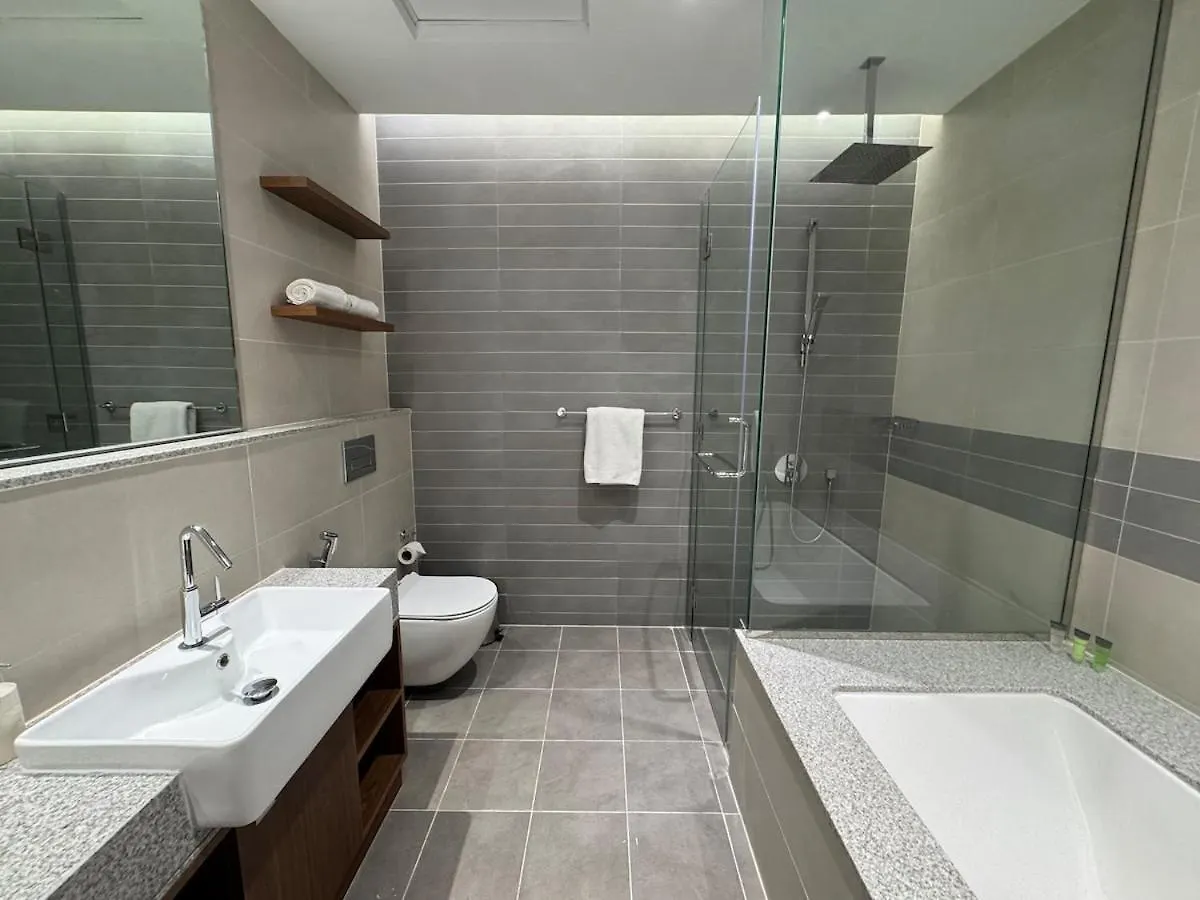 Ashri Luxe Apt, With Dubai Frame Only 5 Mins Downtown Dubai Near Metro